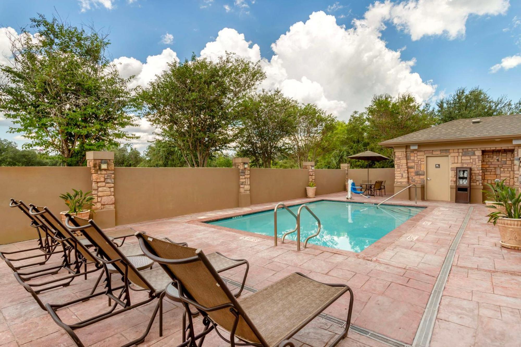 Best Western Plus Goliad Inn & Suites Eksteriør bilde